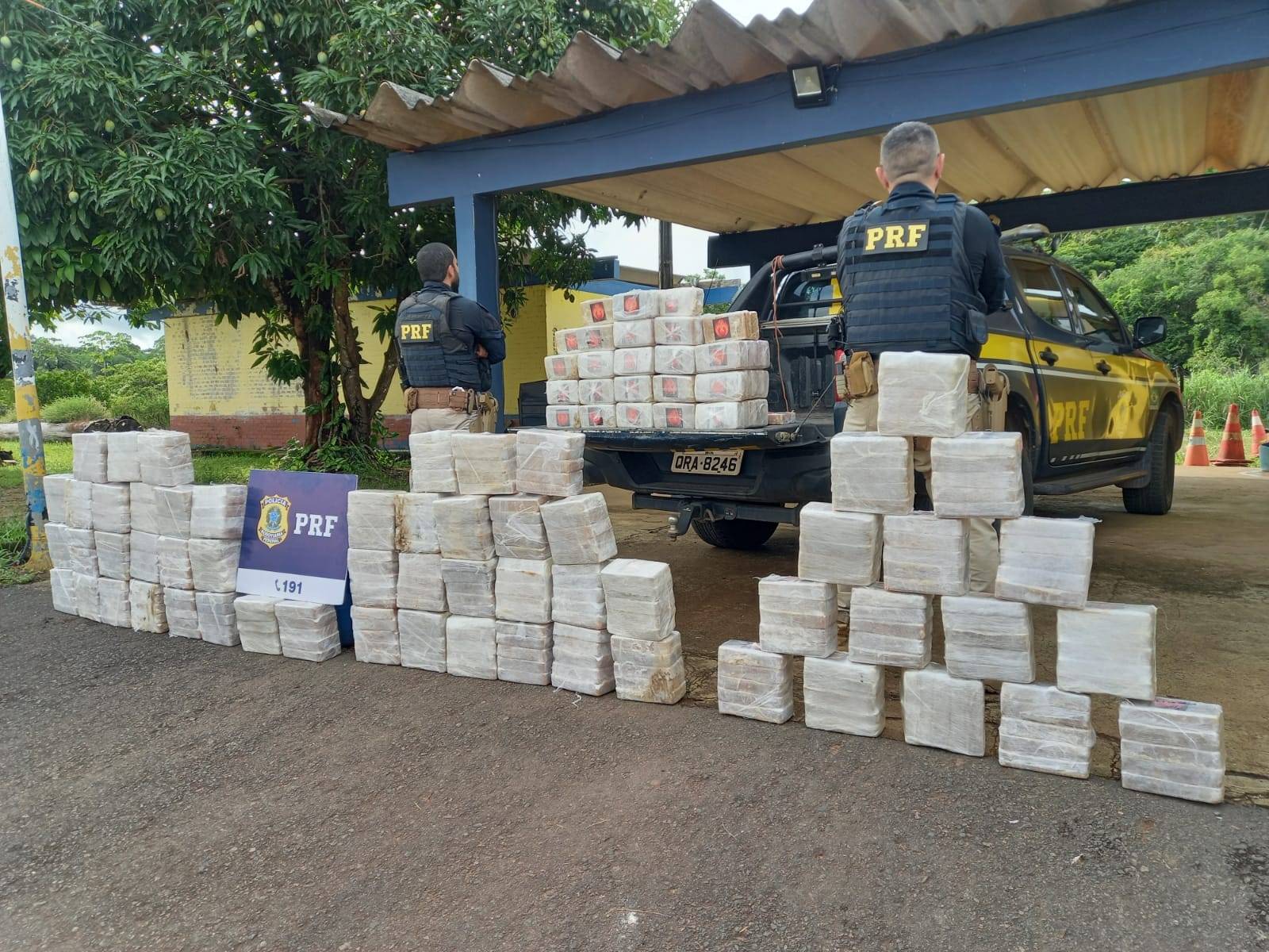Por causa de infração de trânsito, PRF apreende volume recorde de cocaína em RO; droga está avaliada em mais de R$ 70 milhões