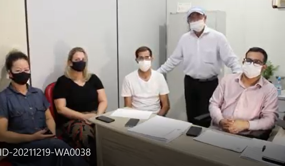 ASSISTA: em vídeo, prefeito “cutuca” vereadores e encerra polêmica do Fundeb: servidores do magistério vão receber cerca de R$ 2.800,00