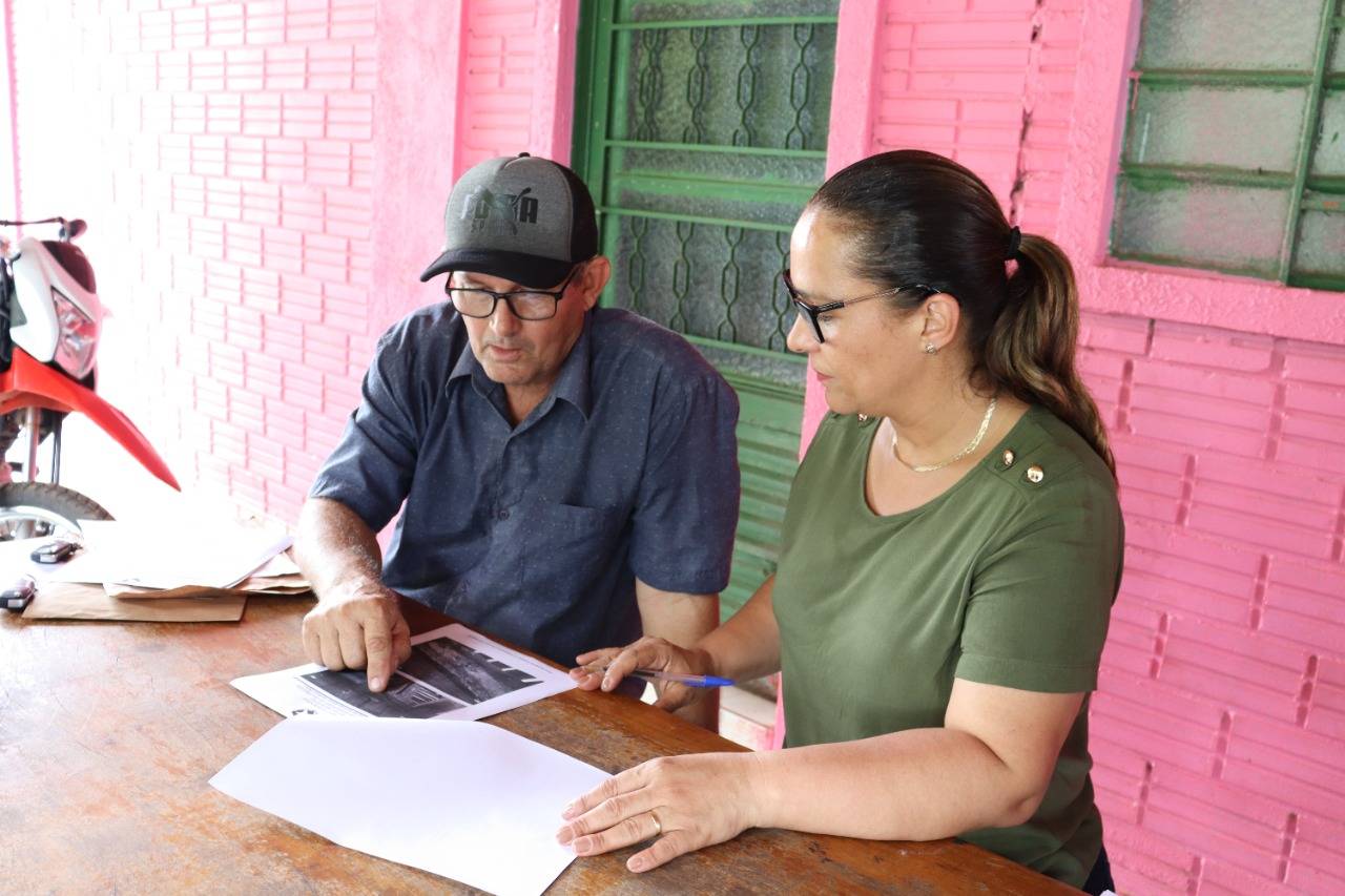 Deputada Rosangela Donadon destina tubos armcos para atender a área rural de Chupinguaia