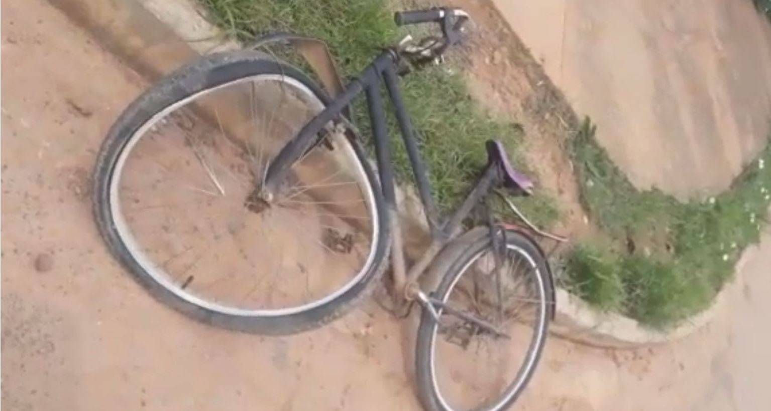 ASSISTA VÍDEO: homem de 51 anos é denunciado na polícia após destruir a própria bicicleta ao confundir ex-esposa com amiga dela