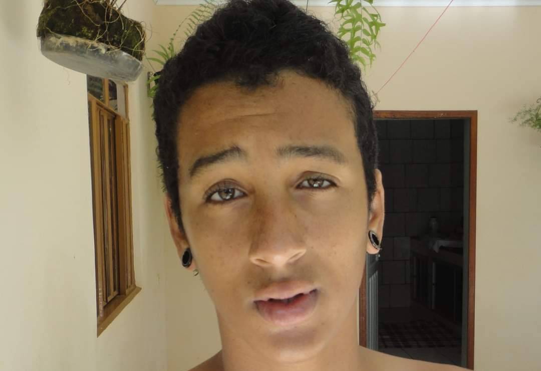 Atestado de óbito de rapaz de 25 anos que morreu em presídio de Vilhena após “sintomas gripais” aponta “tromboembolia pulmonar”