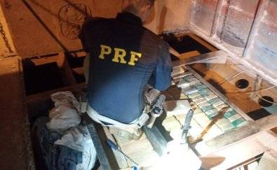PRF apreende 140 kg de cocaína em caminhão com placas de Vilhena; motorista de 33 anos foi preso em MT