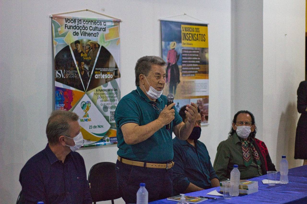 “A Marcha dos Insensatos”, livro que conta histórias dos pioneiros de Rondônia é lançado em evento na Fundação Cultural