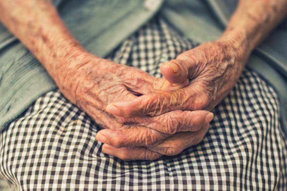 Após ter campainha furtada, aposentada de 77 anos persegue ladrão e deixa bilhete para alertá-lo, em Vilhena