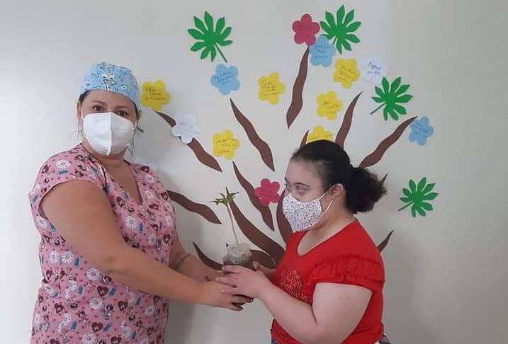 Com Síndrome de Down, paciente de 30 anos é internada e fica em estado grave, mas vence a Covid-19 em Vilhena