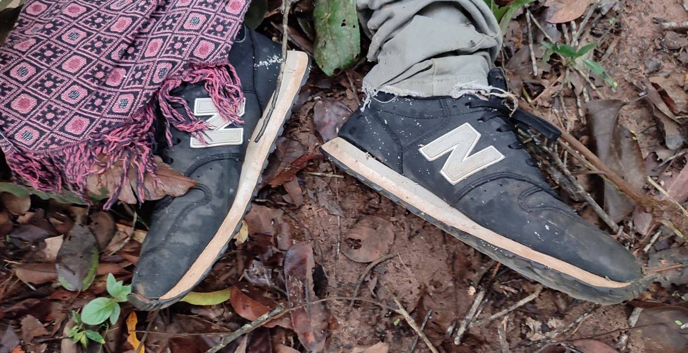 Corpo de homem encontrado na área rural de Vilhena tinha buraco no crânio e pulseira de balneário no braço