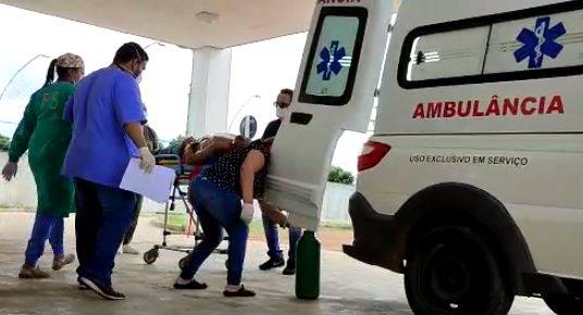 Três meses após perder cunhado eletrocutado, sitiante é atropelado pelo próprio trator na área rural de Vilhena e fica em estado grave