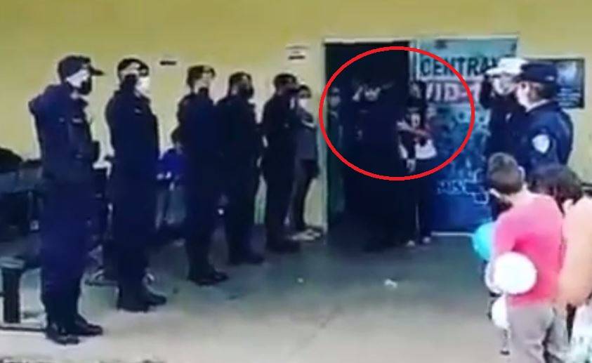 ASSISTA: vídeo mostra policial militar fardado deixando a “UTI Covid” de Vilhena após duas semanas de intubação