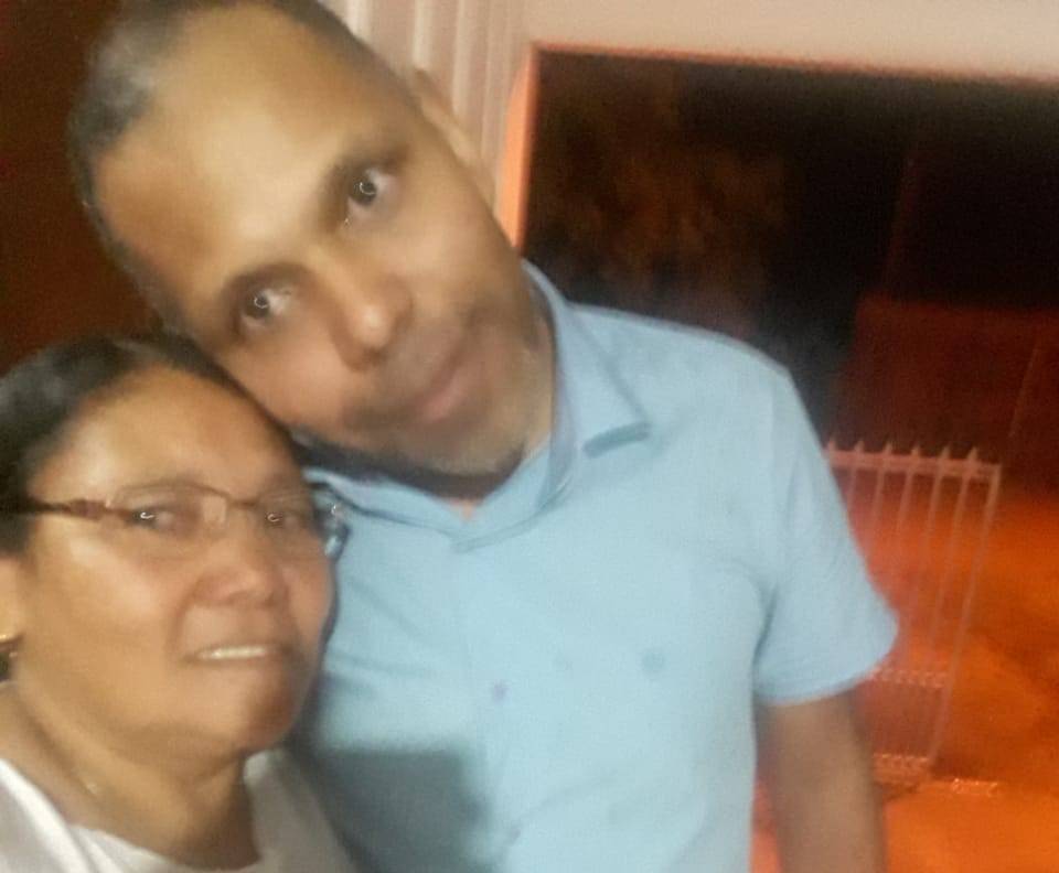 Após 35 anos, moradora de Corumbiara que deu bebê para adoção em Cerejeiras reencontra o filho