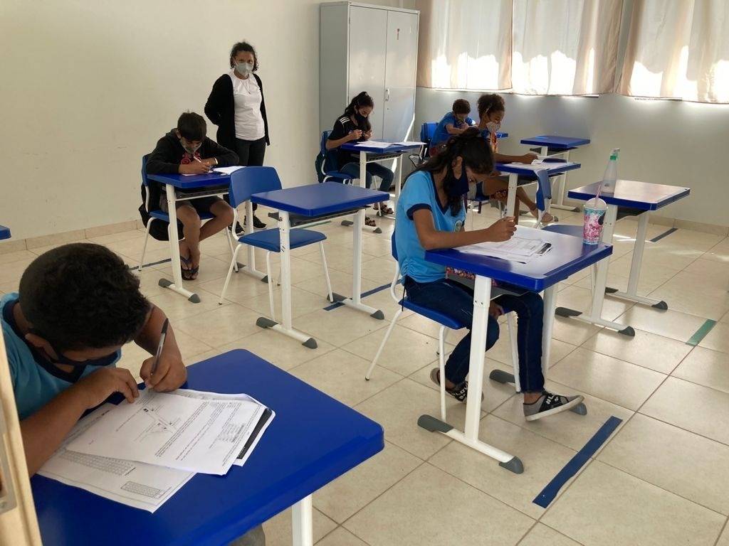 Volta às aulas: escolas municipais de Vilhena não exigirão comprovante de vacinação contra a covid-19
