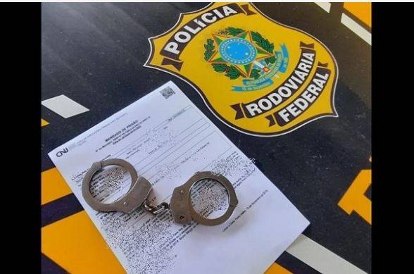 Foragido há quase 20 anos, idoso é preso pela PRF quando vinha do Acre visitar parentes em Vilhena