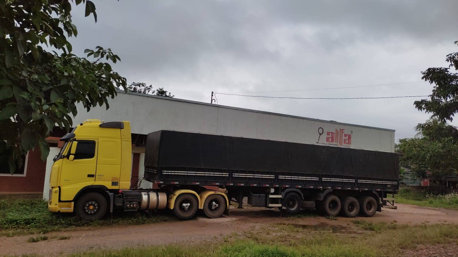 Dono de caminhão culpa vereador ao ser obrigado a sair de Cerejeiras para fazer vistoria em Colorado do Oeste