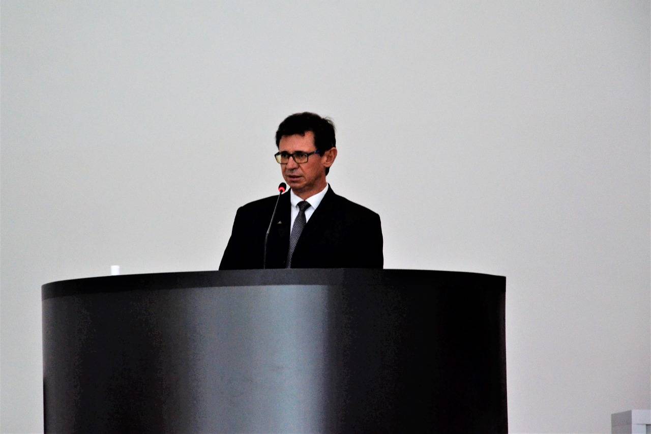 Vereador lamenta cassação de prefeito, cita Chico Xavier e dispara: “o mundo não é dos espertos. É das pessoas honestas e verdadeiras”