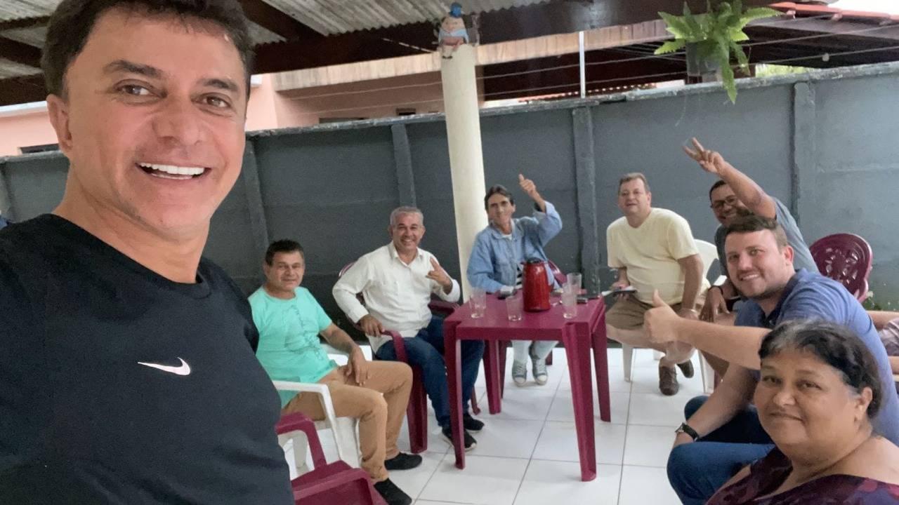 Ex-senador costura candidaturas a deputados em Vilhena e vive momento tenso ao se encontrar com grupo ligado à família Donadon