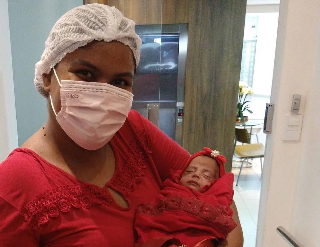 Com um filho autista, outro portador de síndrome rara e caçula prematura, vilhenense luta para receber atendimento