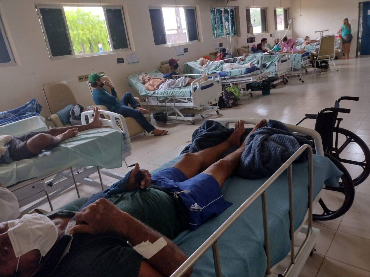 Pedreiro que fraturou clavícula em acidente na RO-391 aguarda há quase um mês por vaga em hospital de Cacoal para cirurgia