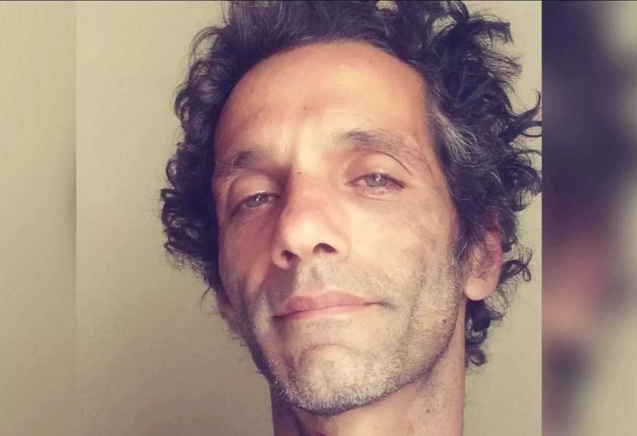 ASSISTA: ator preso em três Estados, incluindo Rondônia, ganha liberdade em MS e grava vídeo pedindo ajuda
