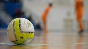 Três jogos movimentaram o Municipal de Futsal nesta segunda-feira no Poliesportivo Jorge Teixeira