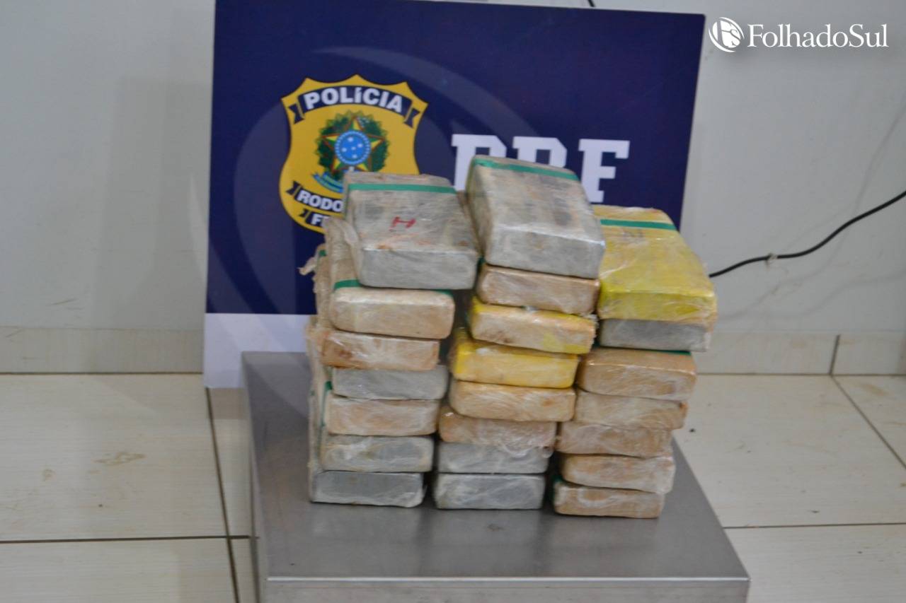 PRF de Vilhena apreende mais de 23 quilos de cocaína escondidos nas portas de veículo com placas de Porto Velho