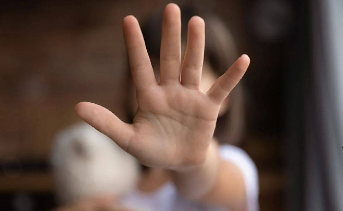 CHOCANTE: em Vilhena, menina de 09 anos conta à polícia que era abusada sexualmente pelo próprio pai, que acaba preso
