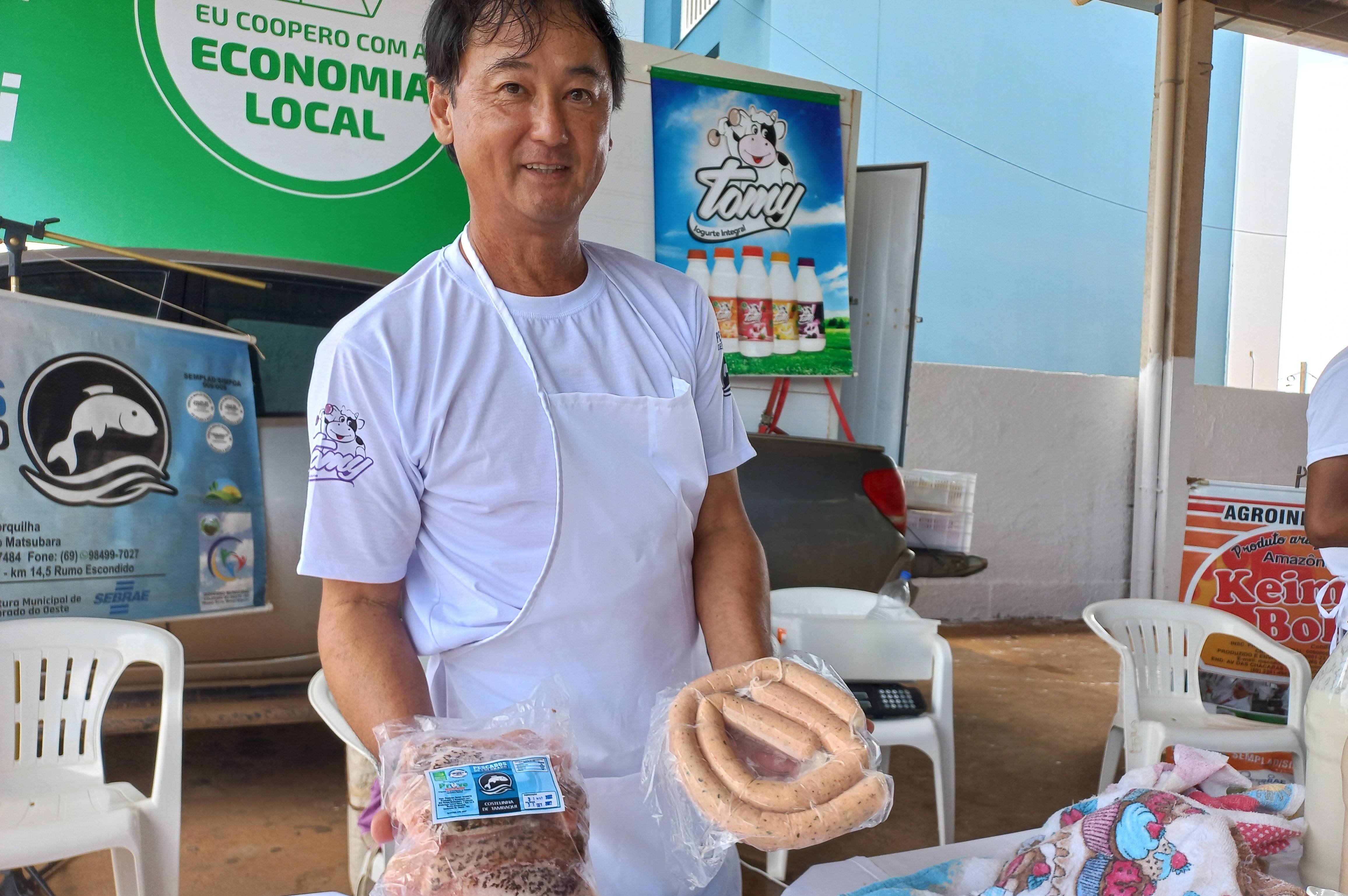 Após perceber dificuldade para comercializar peixe, agricultor de Colorado do Oeste inova e lança linguiça de tambaqui
