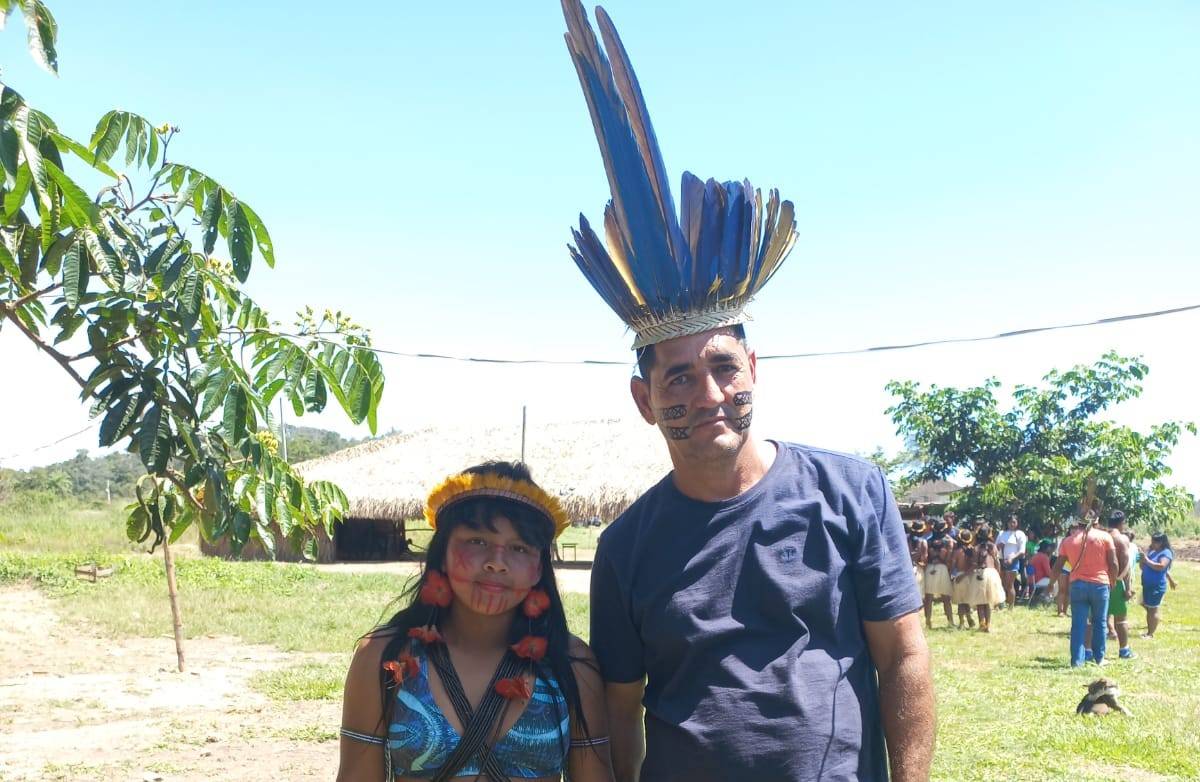 Autoridades “esquecem” Dia do Índio, mas empresário de Vilhena celebra a data com festa na aldeia junto com os Nambiquara