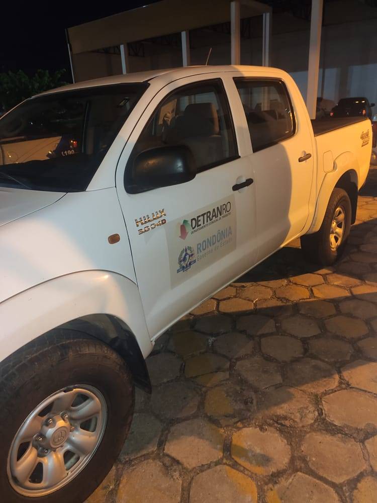 NÃO É PIADA: servidor do Detran é preso após soprar bafômetro em Vilhena, embriagado e dirigindo veículo oficial do órgão