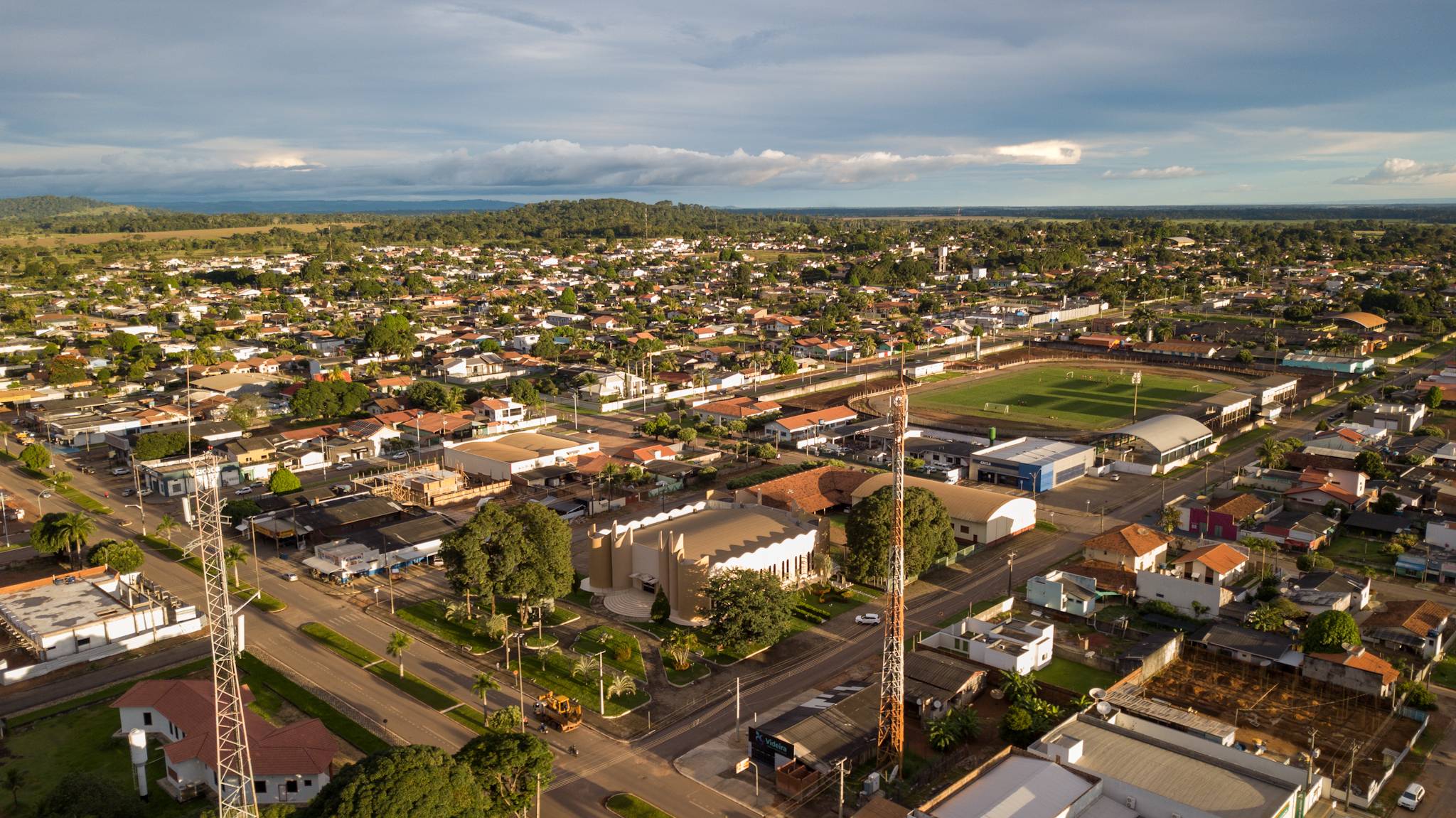 LEIA NA ÍNTEGRA: com lei aprovada e sancionada, Cerejeiras pode ser a primeira cidade de Rondônia a abolir sacolas plásticas no comércio