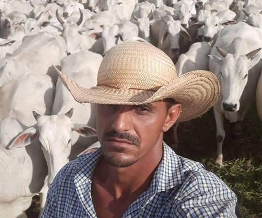 Com prisão decretada pela justiça, principal suspeito de matar fazendeiro em Cerejeiras se apresenta na polícia, em Jaru