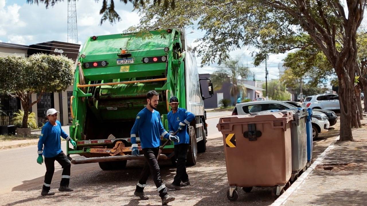 Esta quarta-feira é o último dia: lixo doméstico não será mais recolhido em lixeiras de bairros que já têm contêineres