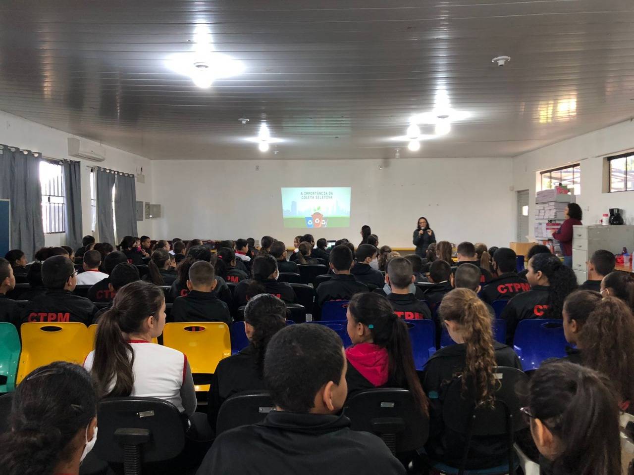 Saae chama atenção para a importância da Coleta Seletiva através de palestras nas escolas de Vilhena
