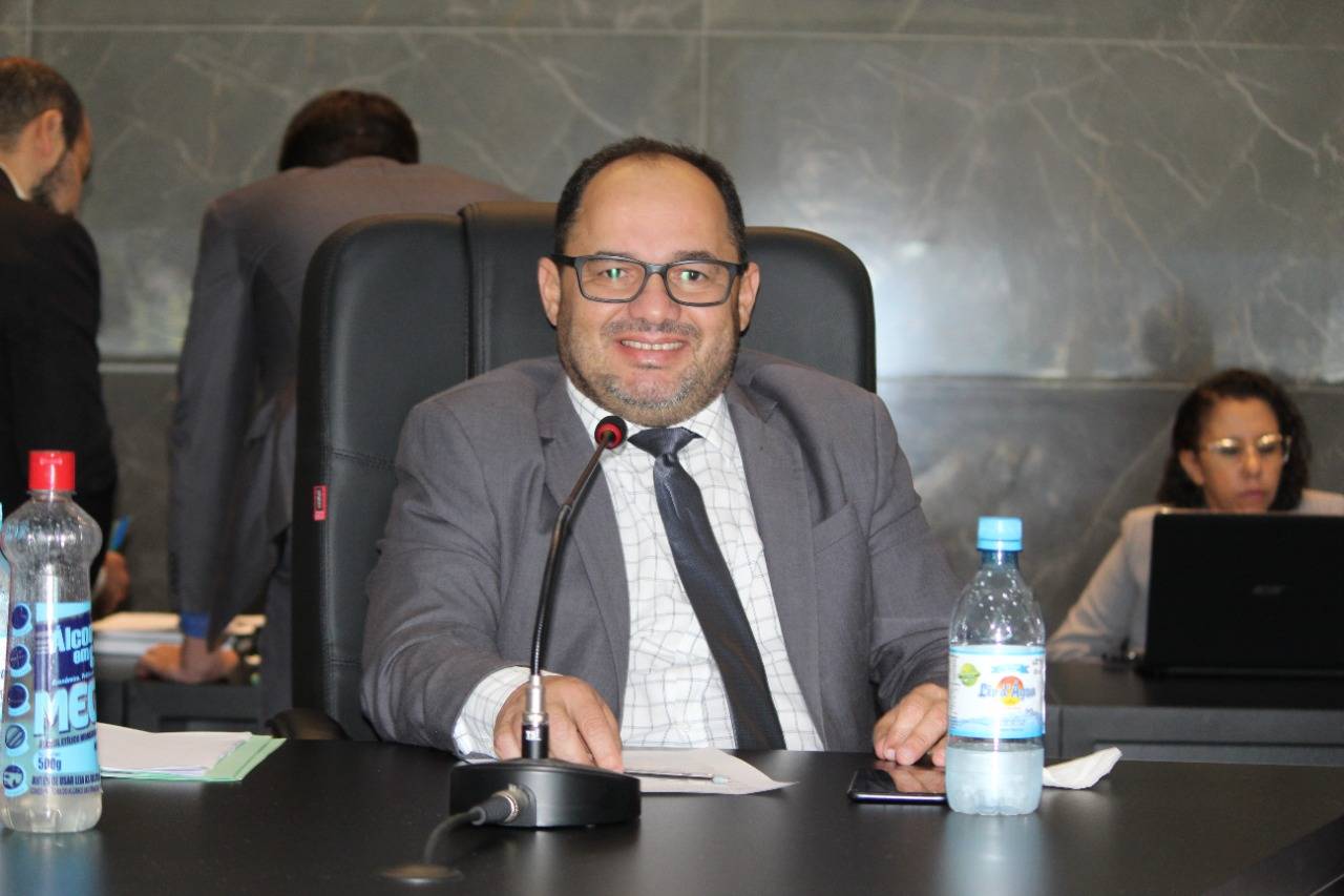 Em nota, presidente da Câmara de Vereadores detona prefeito por vetar trechos de lei aprovada por unanimidade
