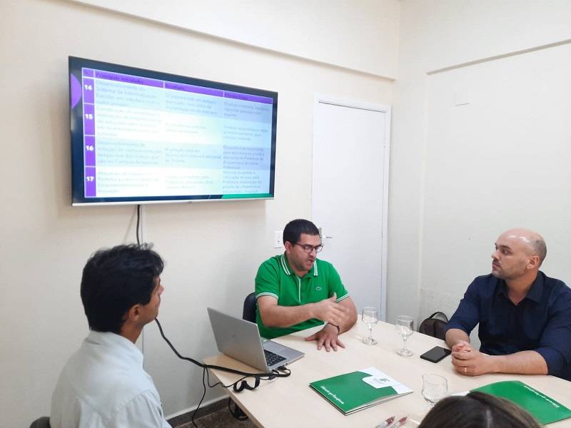 Projeto Cidades Inteligentes avança no eixo da Educação com a entrega de equipamentos tecnológicos para três municípios