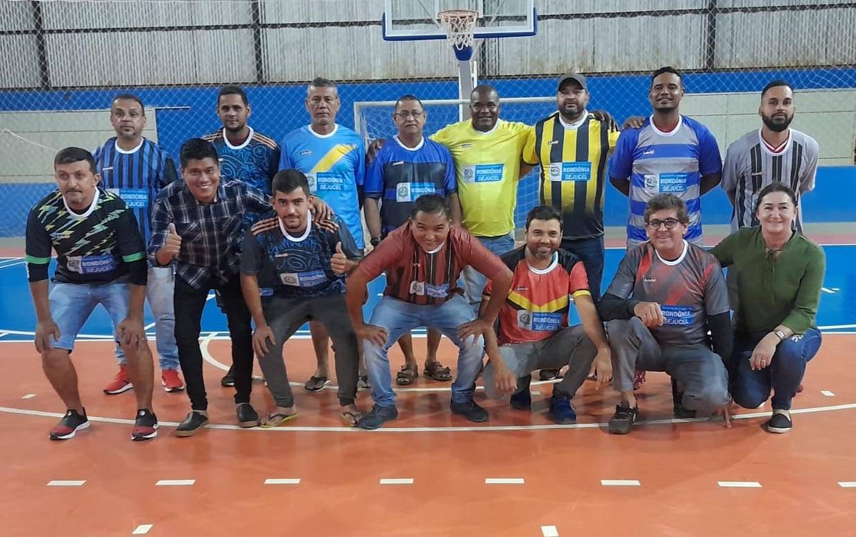 Recurso destinado pelo deputado Ezequiel Neiva garante kits esportivos para equipes amadoras em Vilhena e Corumbiara