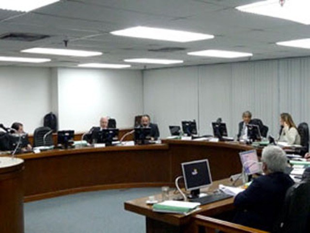 STJD julga VEC, mas não aplica multa; pagamento a árbitros será checado