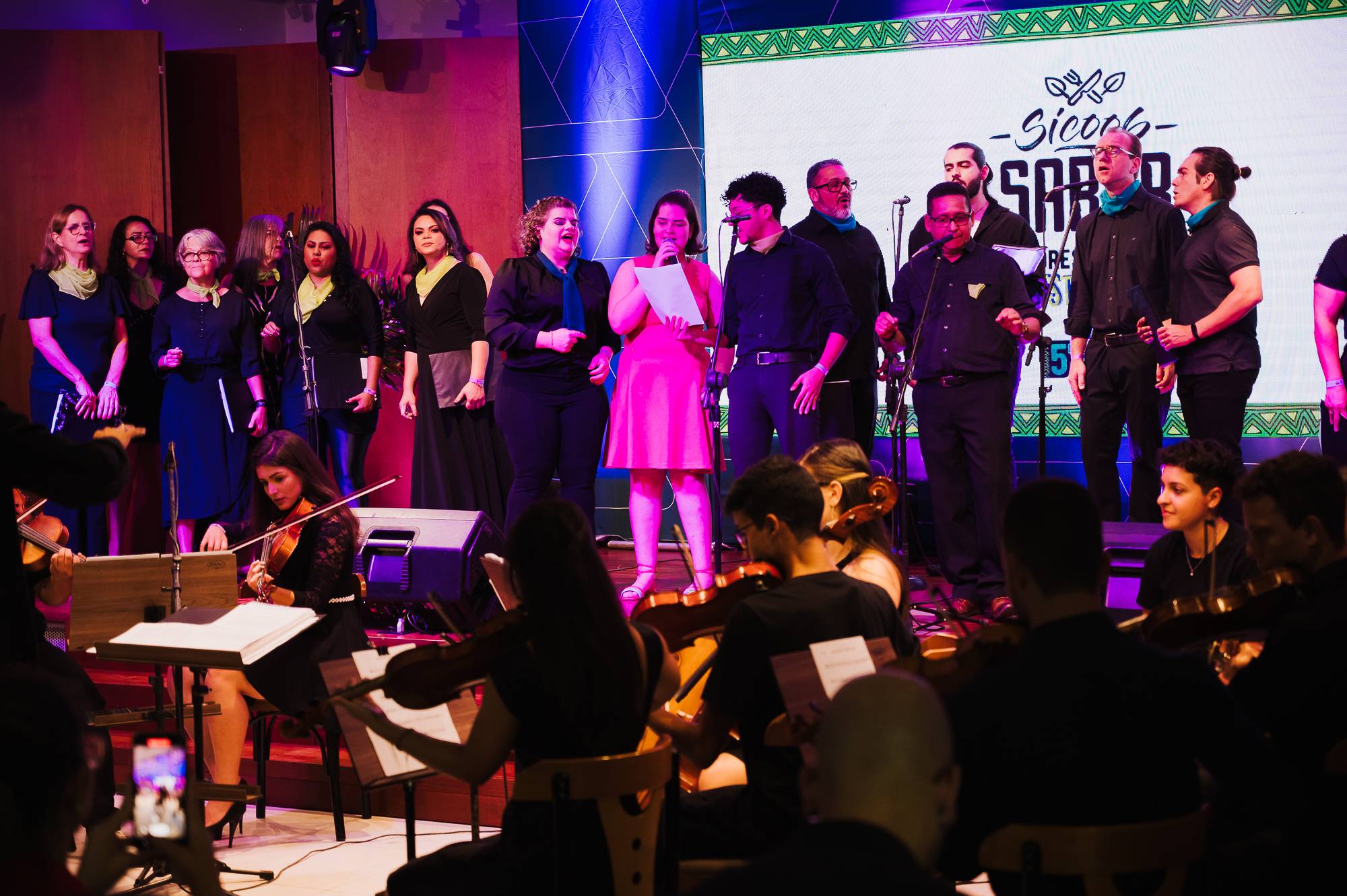 VEJA FOTOS: Festival Sicoob Sabor chega ao final com festa animada por show nacional e anúncio dos ganhadores do Prato do Ano