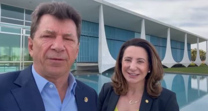 ASSISTA VÍDEOS: advogados dizem que candidatura de Cassol está mantida; ex-governador vai a Brasília para encontro com Bolsonaro