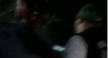 ASSISTA: vídeo mostrando homem atacado a paulada em “risca-faca” de Colorado do Oeste viraliza no WhatsApp