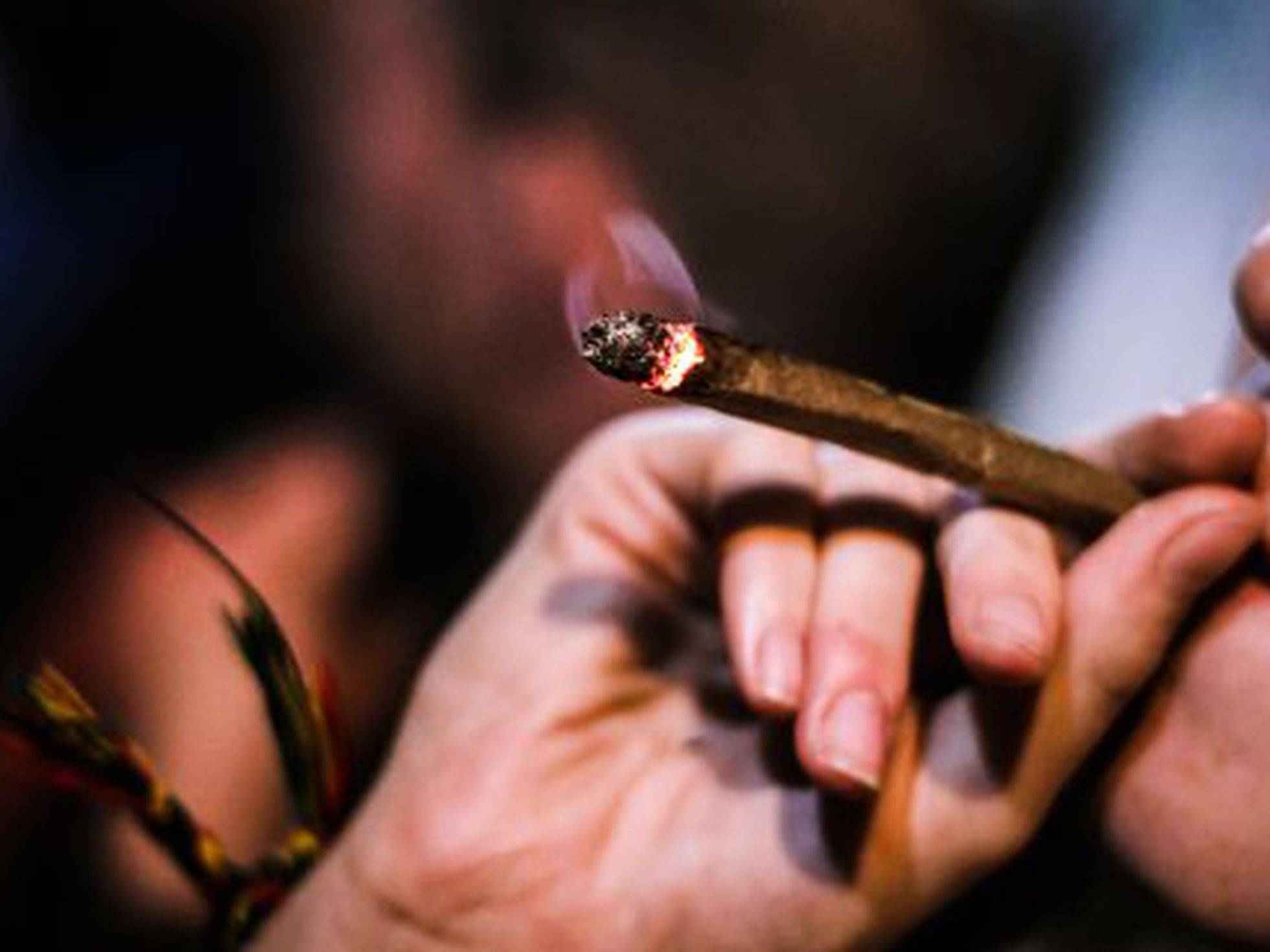 Documentos revelam que vereador prendeu secretário municipal que estava fumando maconha em praça de Vilhena