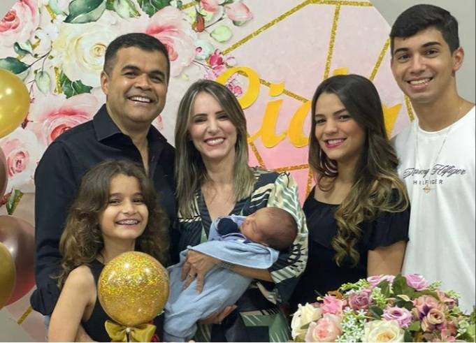 Apoiado por prefeito e tendo irmão de deputado como vice, empresário deverá disputar eleição suplementar, em Vilhena