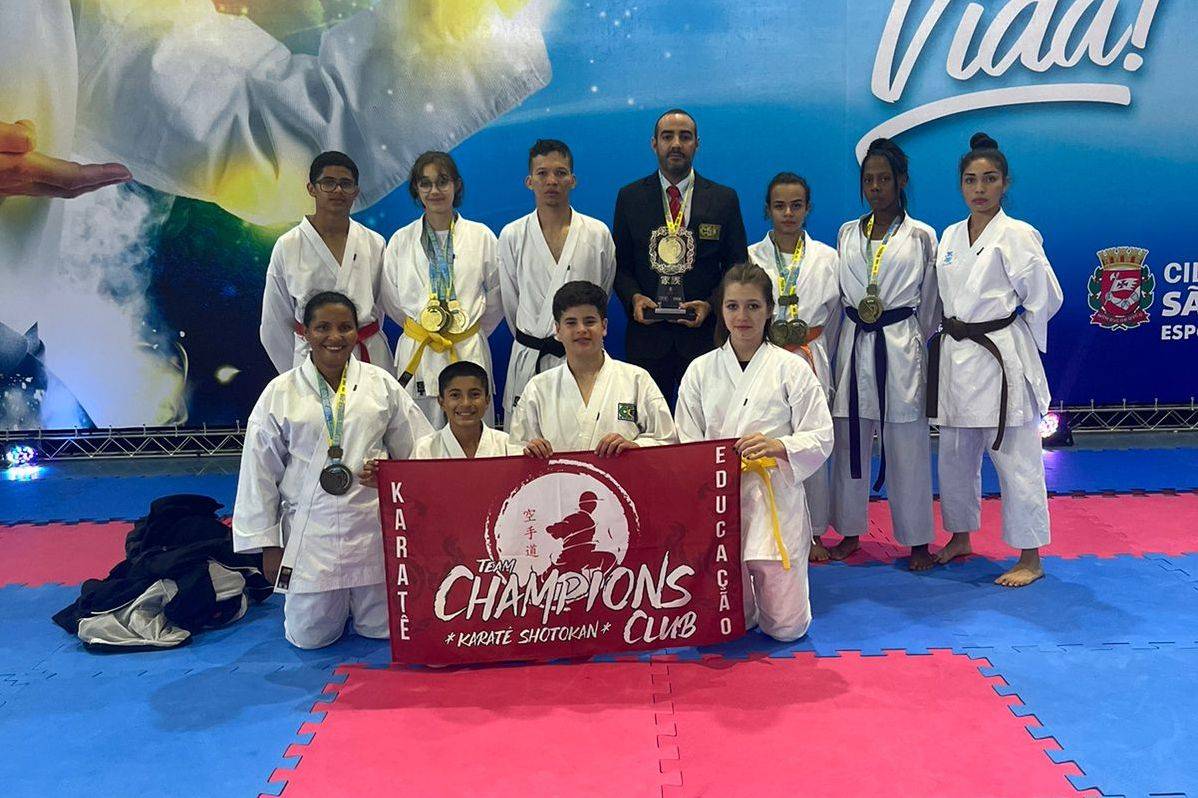 Atletas vilhenenses são medalhistas no 29º Campeonato Brasileiro de Karatê Interestilos em São Paulo