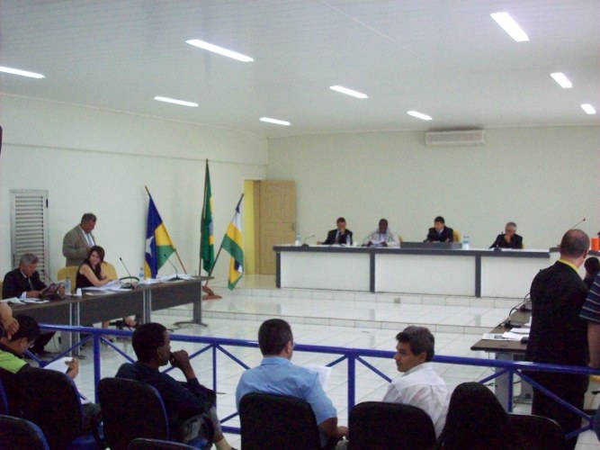 Câmara reprova urgência pedida pela prefeitura na apreciação de projetos de lei