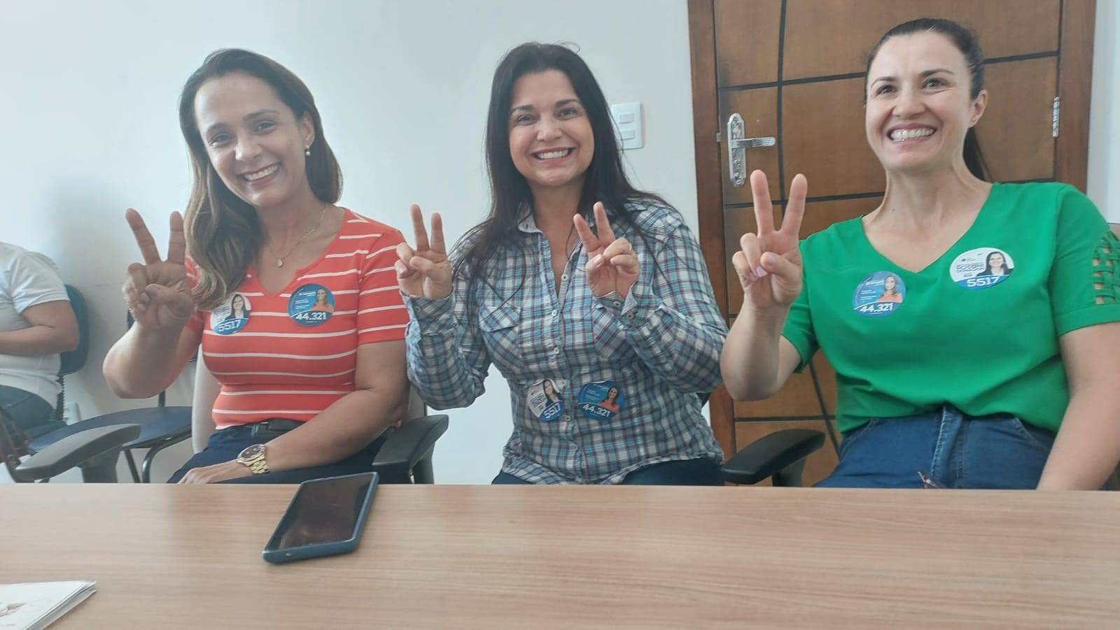 URGENTE: Raquel Donadon renuncia a candidatura e ex-prefeita Rosani deve disputar eleição suplementar, em Vilhena