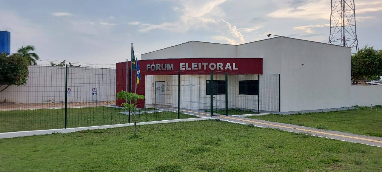 Empresário renuncia e não será substituído; eleição suplementar em Vilhena terá delegado da PF e ex-prefeita se enfrentando