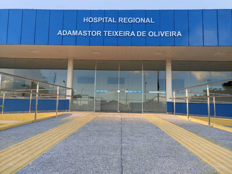 Batida entre motos deixa rapaz de 23 anos em estado grave, em Vilhena: jovem foi operado, está intubado e inconsciente