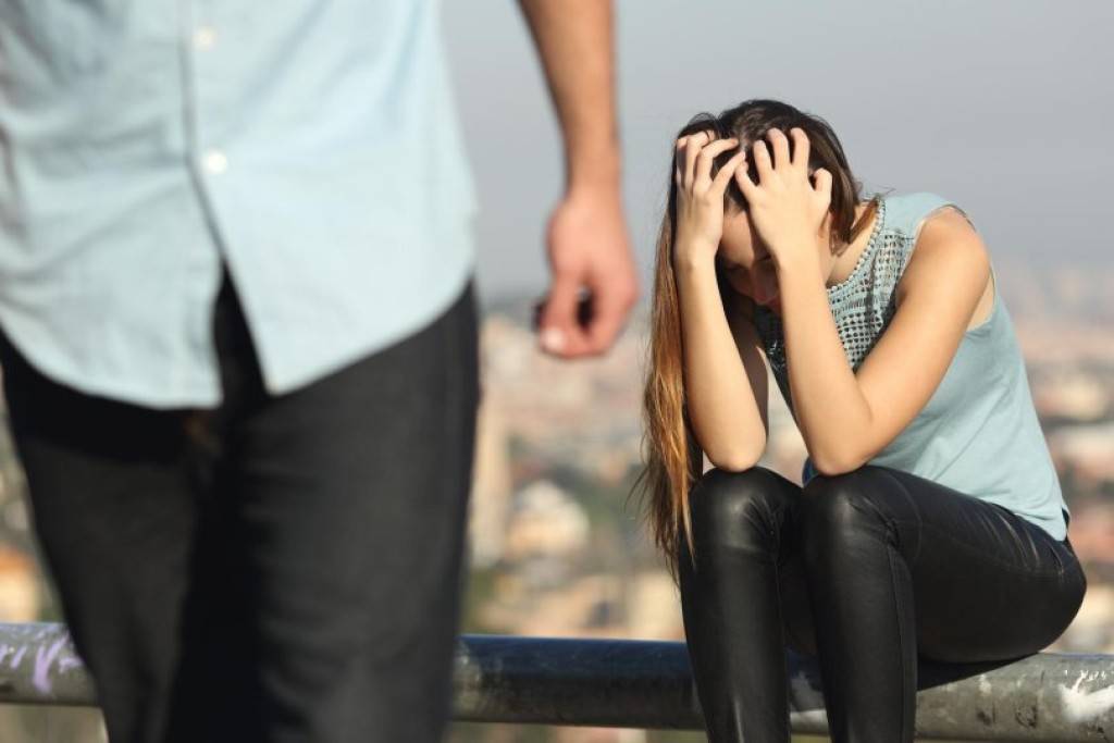 Em cidade de MT, mulher é agredida a “garrafadas” após descobrir suposta “traição gay” do companheiro