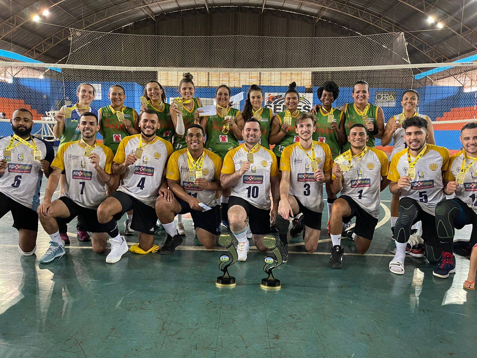 Copa Vilhena de Voleibol reuniu no Ginásio Jorge Teixeira de Oliveira equipes de Rondônia e Mato Grosso