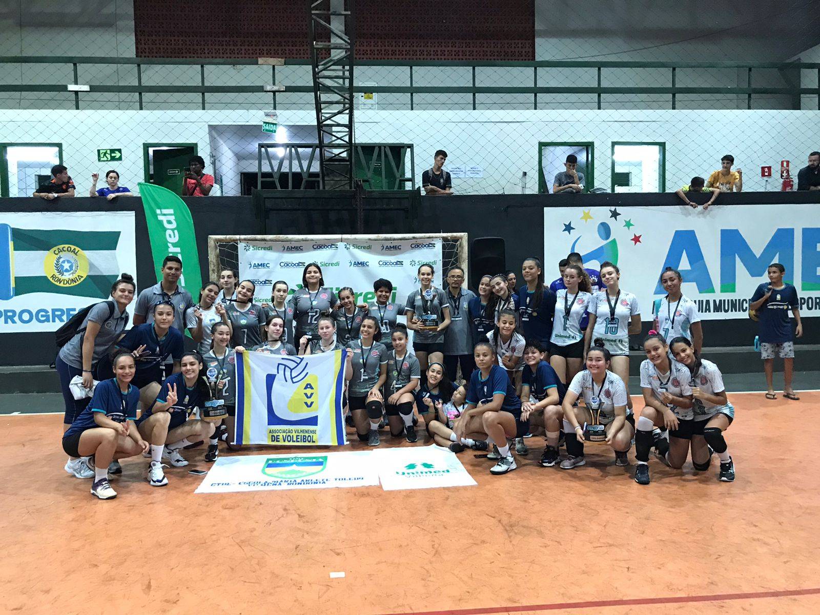 AVV conquista quatro medalhas na Copa Amec de voleibol em Cacoal; competição aconteceu no final de semana