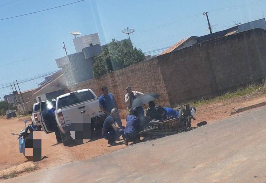 Após ter sua motocicleta atingida por picape, comerciário de 23 anos sofre fratura exposta e passa por cirurgias no HR