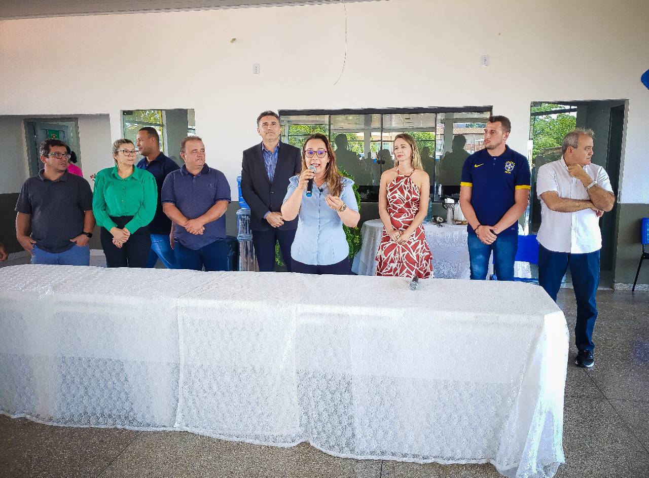 Deputada Rosangela Donadon reinaugura Centro de Convivência da 3ª Idade na cidade de Pimenta Bueno